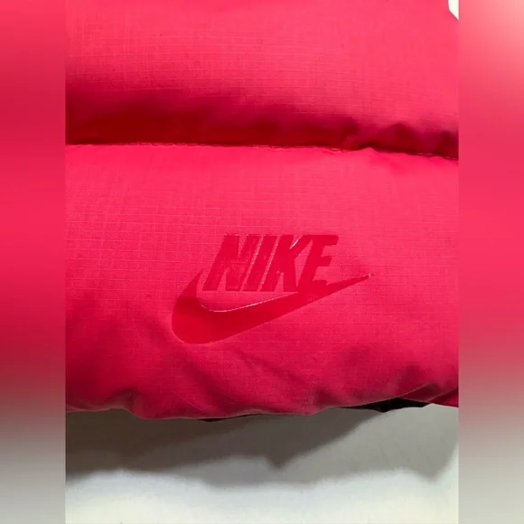 Nike Sportswear 550 Duck Down Reversible Women’s Vest Size Medium Brown/Pink EUC - Picture 6 of 13